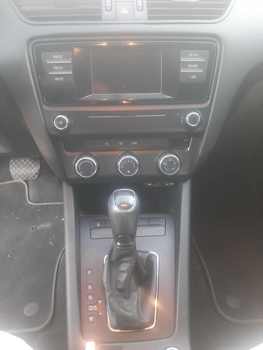 автомобиль Skoda Octavia A7