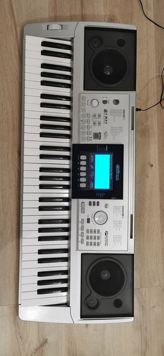 Keyboard C Giant LP-6210C – Stan bardzo dobry