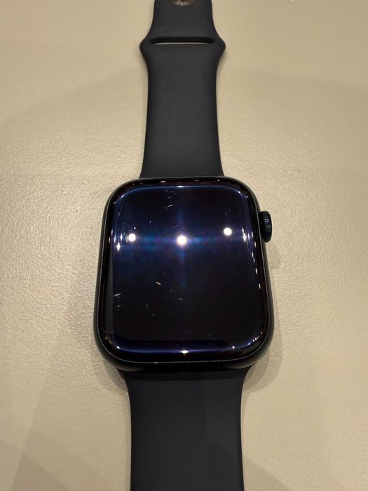 Apple Watch Series 9 GPS + Cellular 45mm
