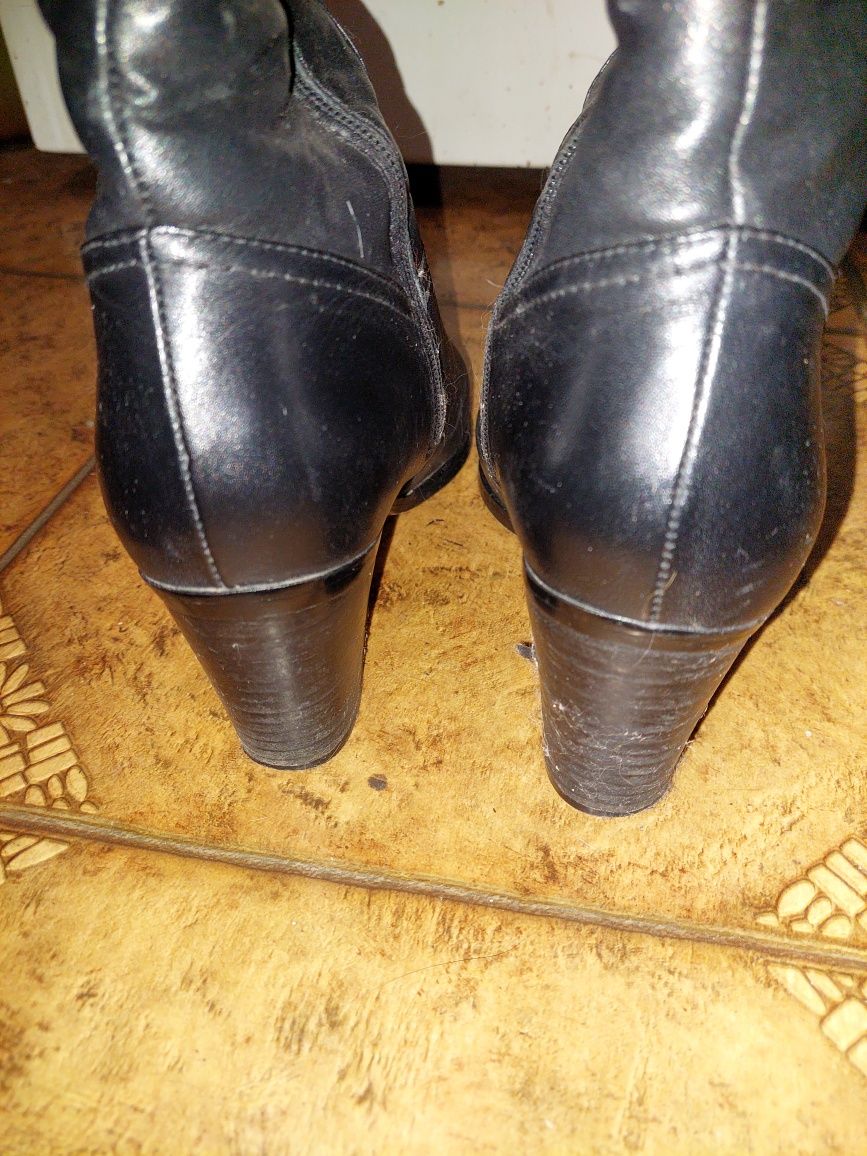 Жіночі чоботи теплі (зимові) чорні 37 розмір