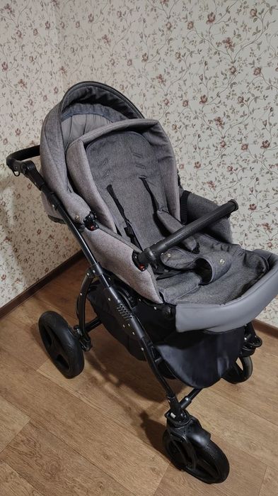 Дитяча коляска 2 в 1