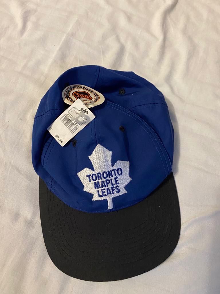 Oryginalna czapka z daszkiem Toronto Maple Leafs vintage nowa