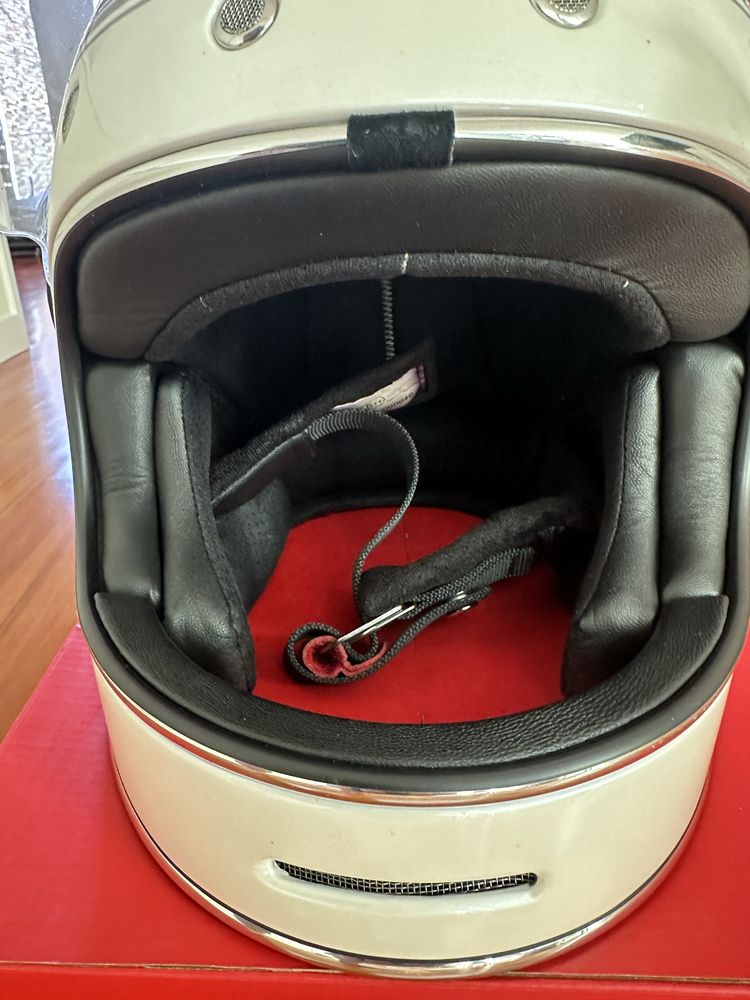 Capacete Bell Bullitt DLX - novo