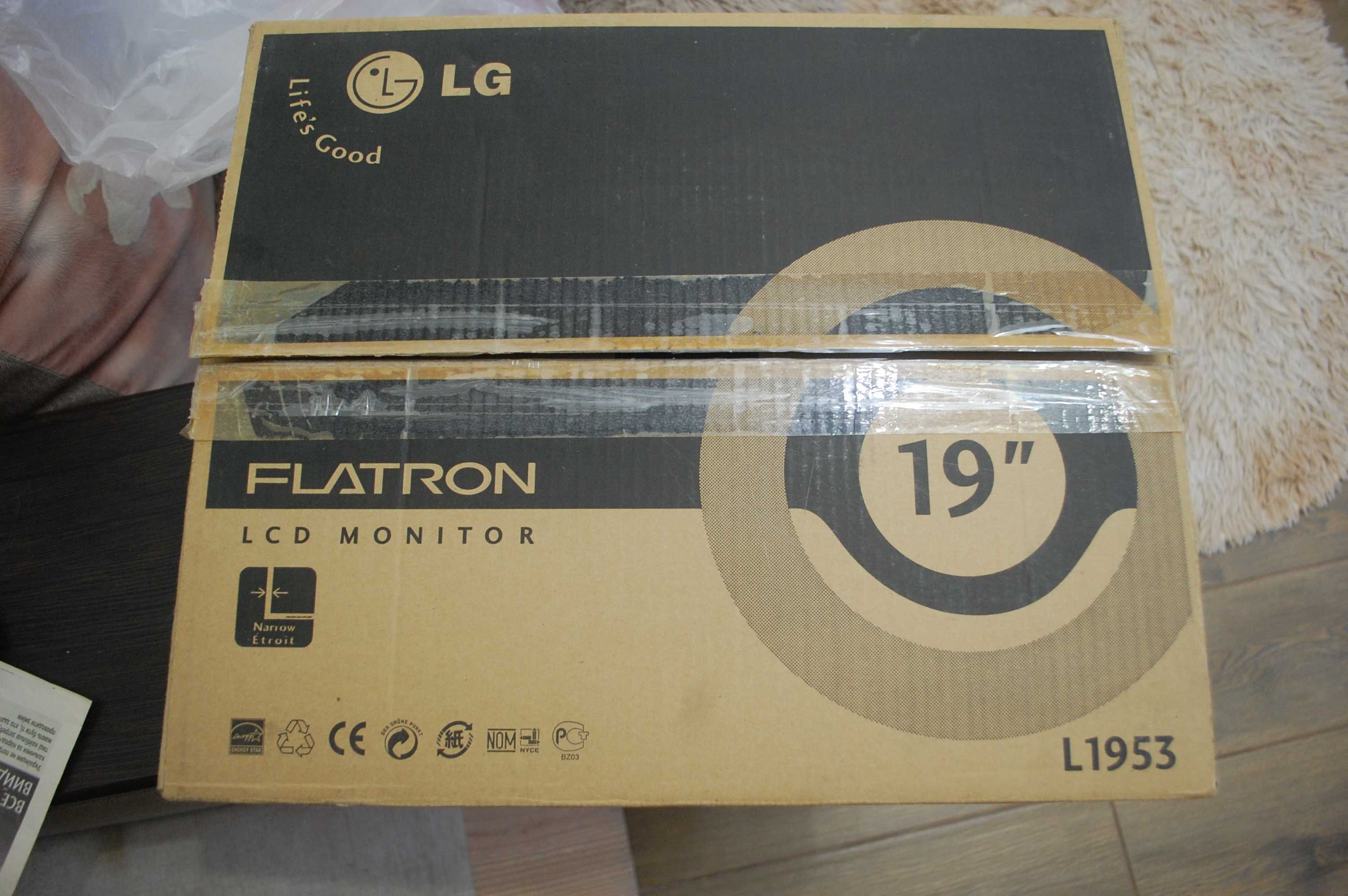 Монітор LG 19 . Місто Рівне
