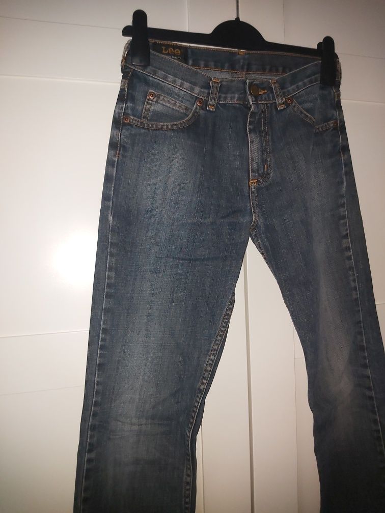 Damskie spodnie Lee prosta nogawka sprany dżins