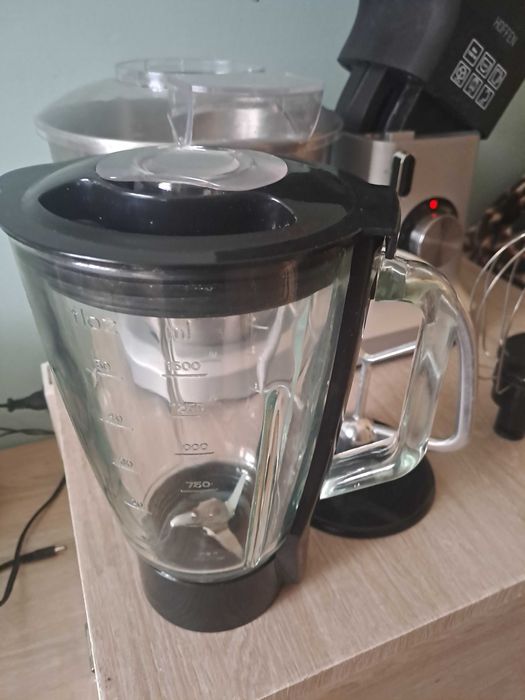 Mikser planetarny Hoffen 1200W z blenderem i misą 6 l ( uszkodzony ?)