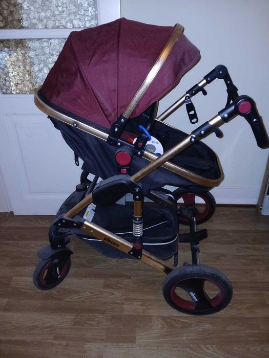 Carrinho bebé KIDUKU 3 em 1 com acessórios e brinquedos incluídos