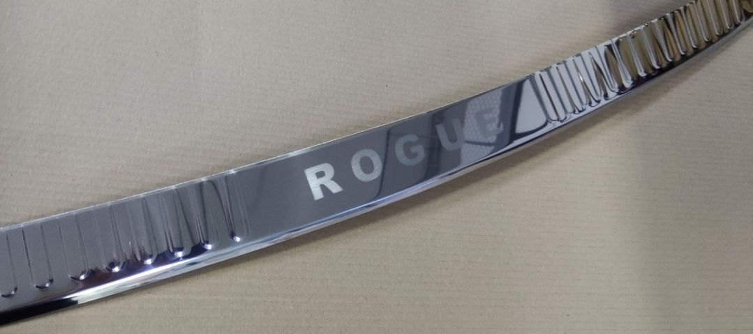 Rogue /X-Trail T32 рог накладка на задній бампер /пороги. Нержавійка.