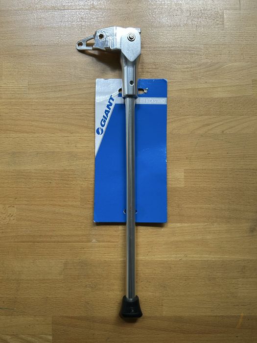 Nóżka do roweru Giant Mobility - srebrna.