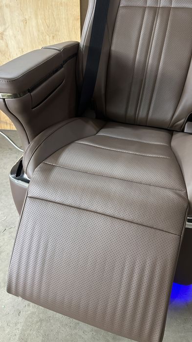 Сидіння в мікроавтобус реклайнер сидушки Sprinter Vito Crafter сидение