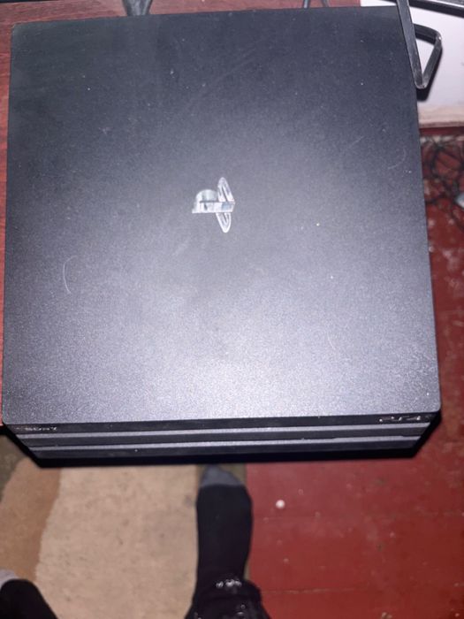 Соні плештейшин 4