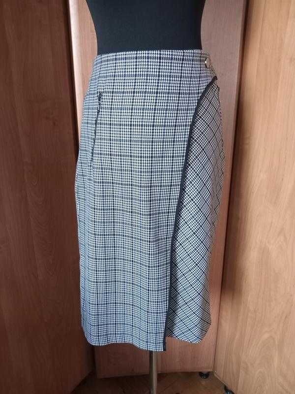 Спідниця  розмір XL
ZARA