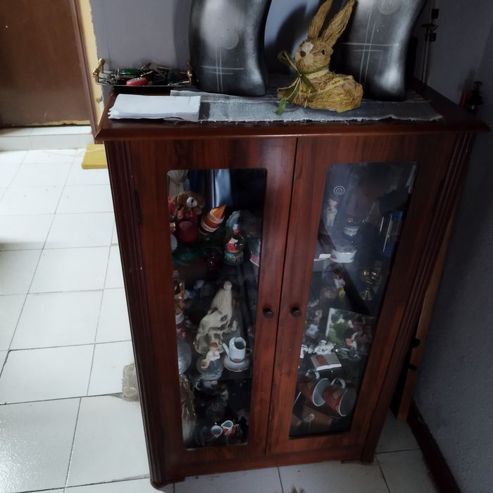 Moveis aparador e cristaleira