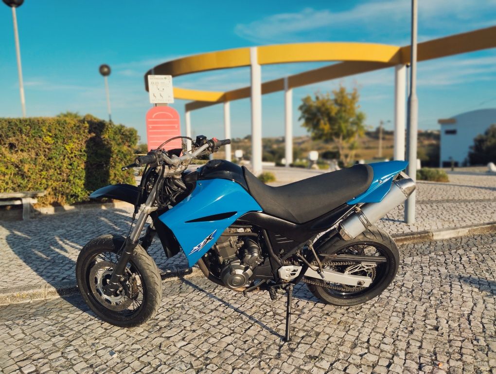 Xtx 660 vendo em ótimo estado