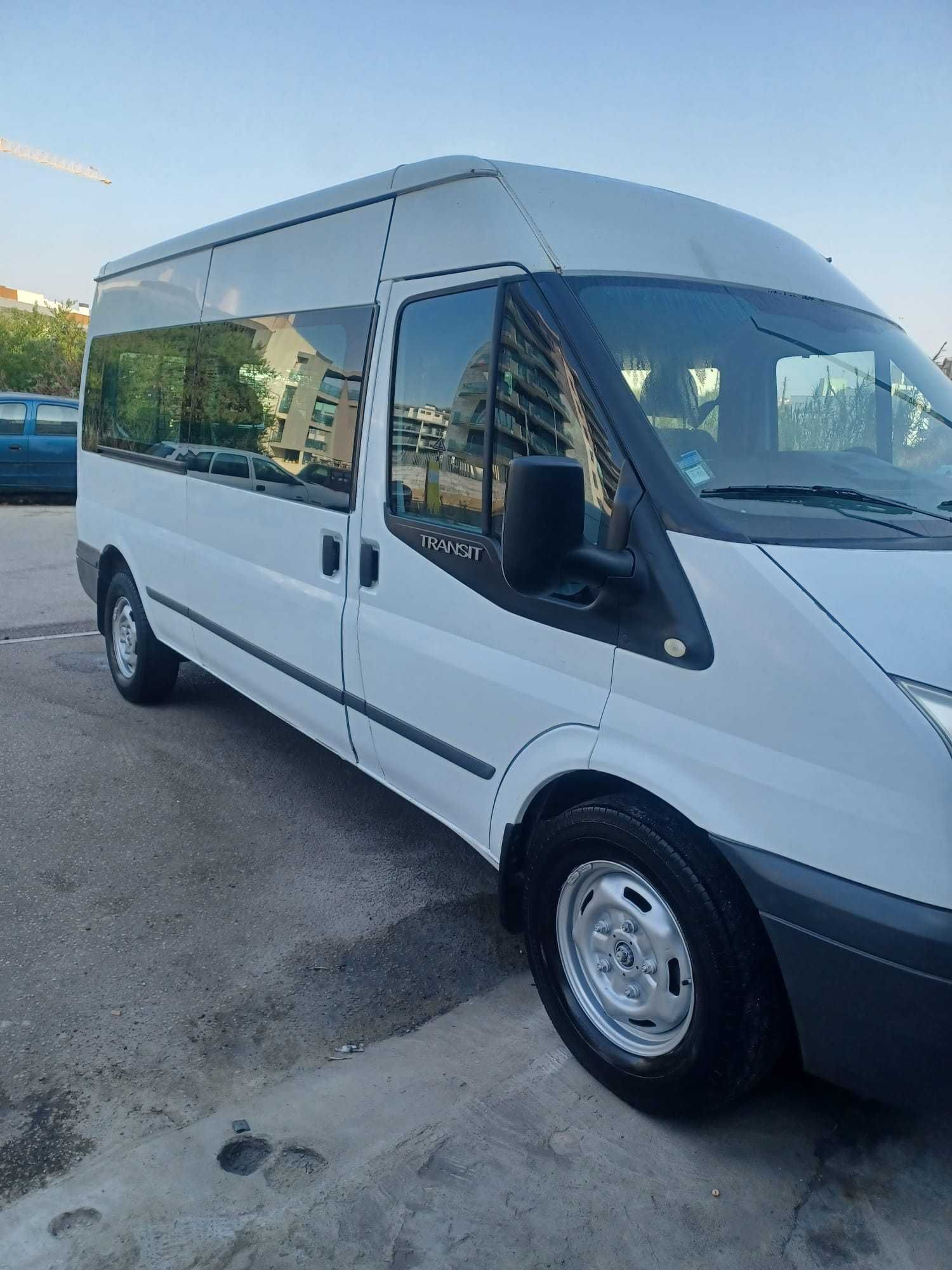 Ford Transit 9 lugares