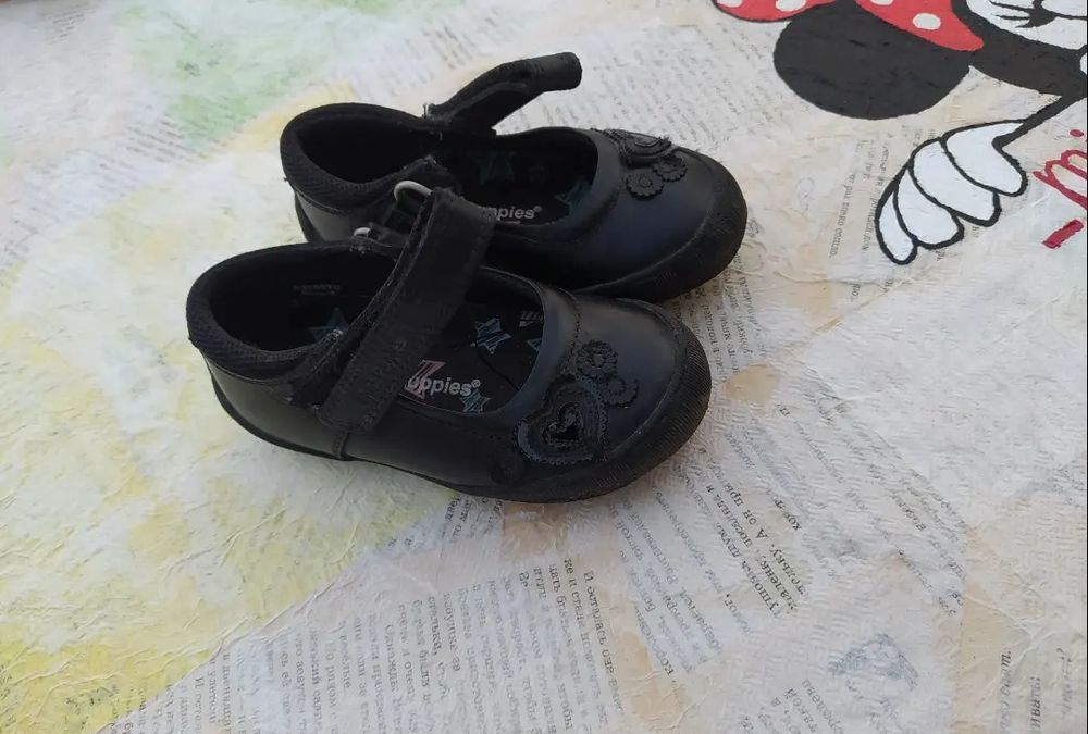 Туфельки дитячі 22 розмір