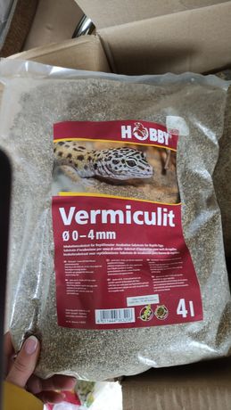 Podłoże dla gada , vermiculit hobby 4l
