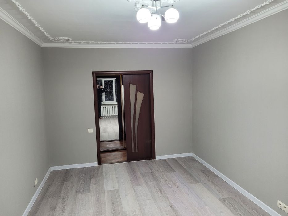 Шпаклевка,плитка ,поклейка обоев,ламинат,покраска, ремонт под ключ