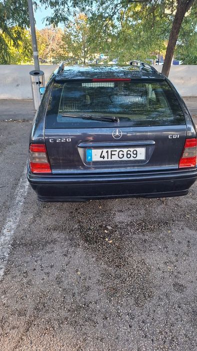Mercedes-Benz C 220