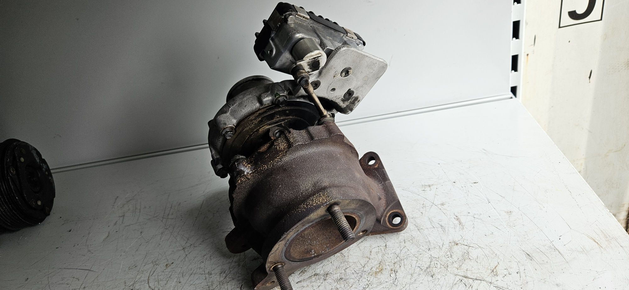 Ford Transit MK7 2.2 TDCI turbosprężarka turbina turbo