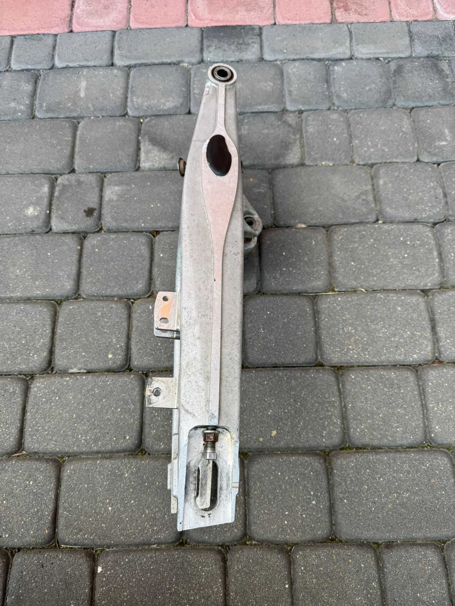 wahacz zawieszenie kiwaka tyl tylna ktm sx 85 / 105 husqvarna tc 85