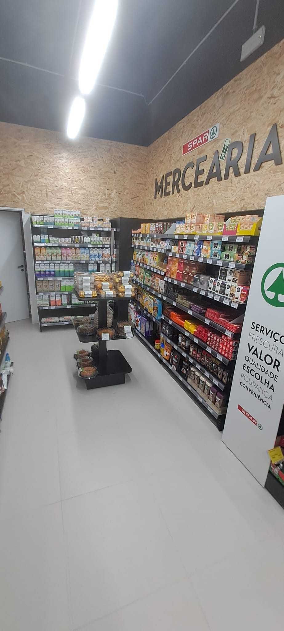 Estantes Supermercado
