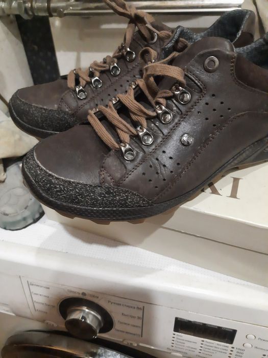 Продам мужские туфли 44рр