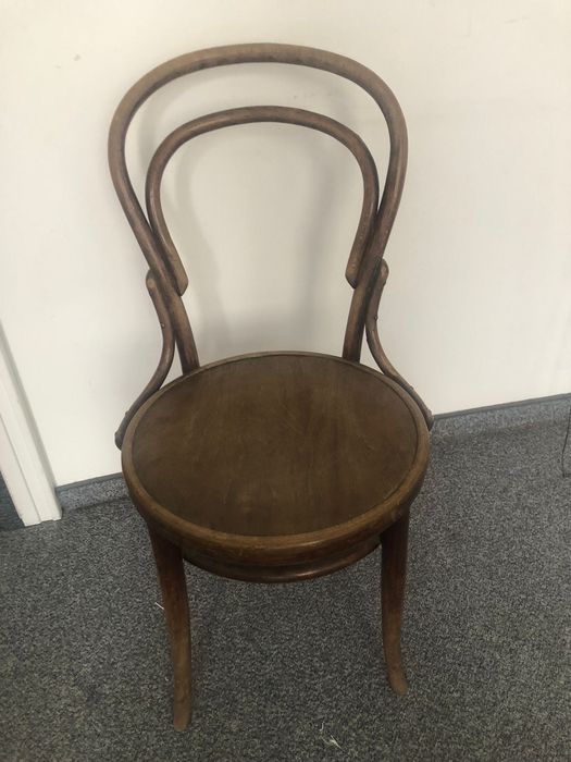 Zabytkowe Krzesła Tonet