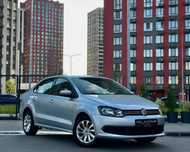 Volkswagen Polo Sedan