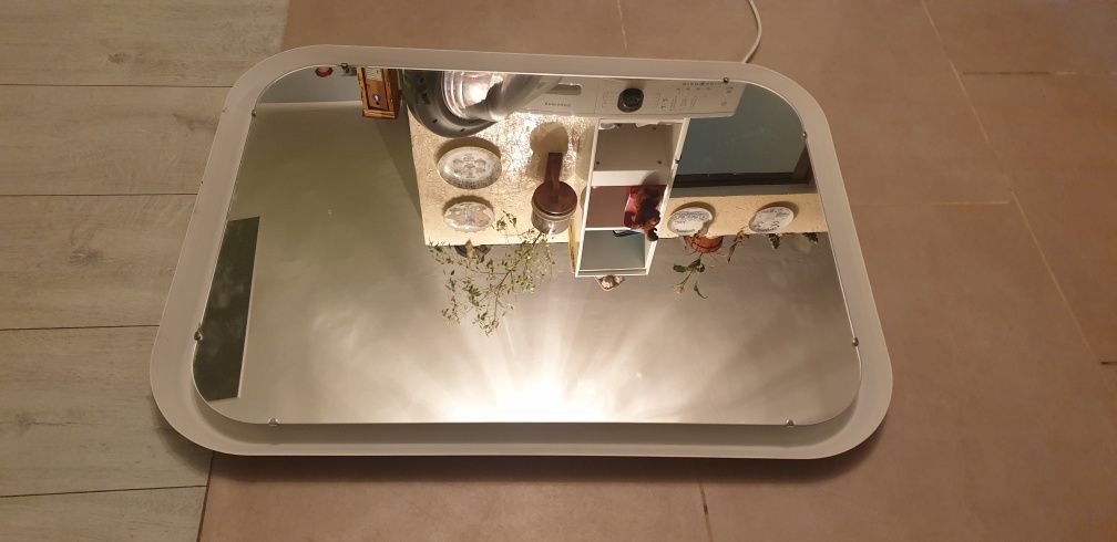 Lustro dla kobiety Led kosmetyczka