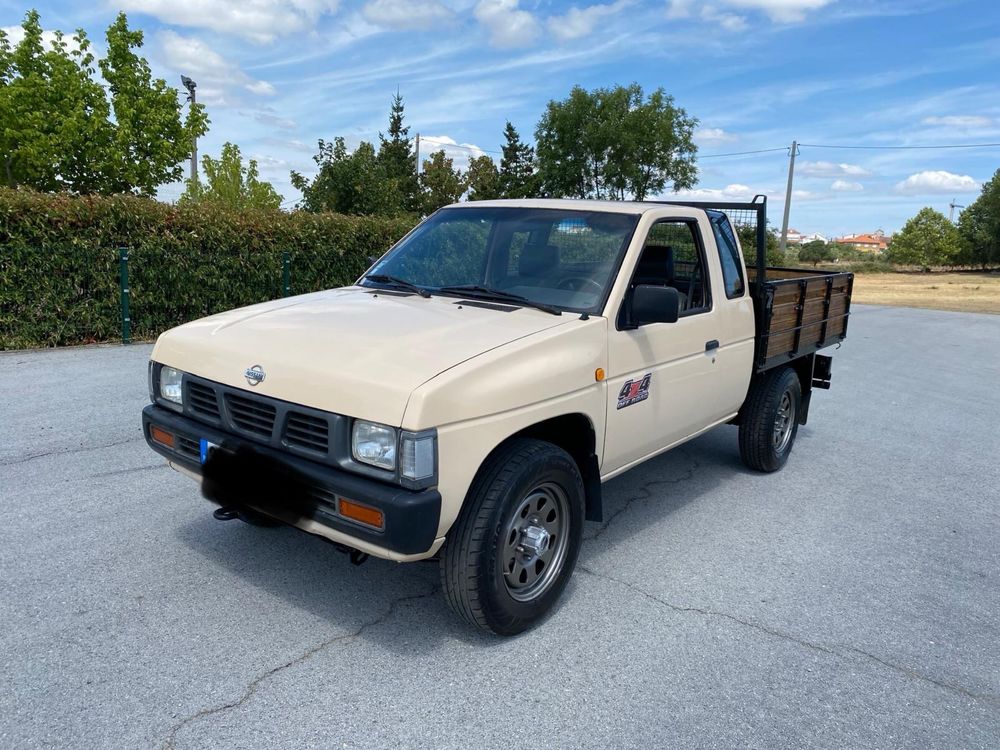Nissan d21 4x4 4lugares