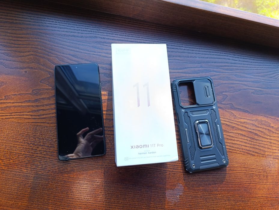 Xiaomi 11 T Pro  8 GB RAM 256 GB ROM