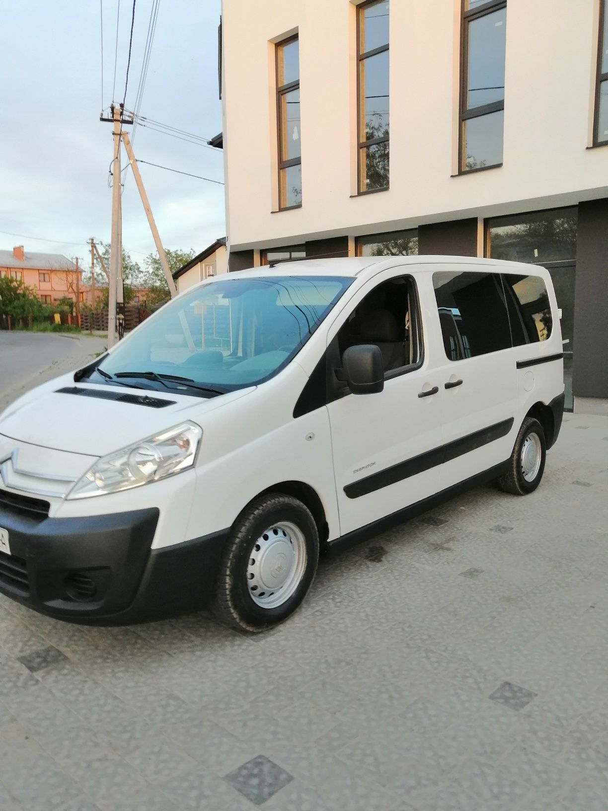 Citroen dispatch 1.6 hdi 7-місна