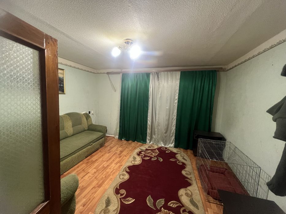 Продам 3 кімнатну квартиру, центр міста