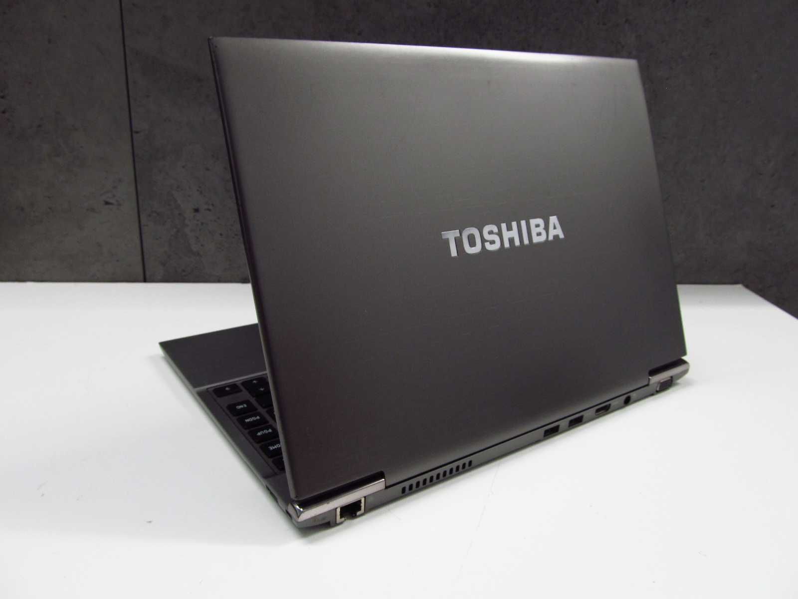 Super Cienka Toshiba Portege Z930-15C i5 ram 6GB dysk SSD 256GB Laptop