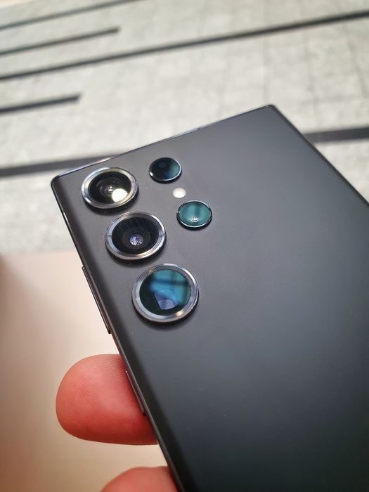 Samsung S23 ULTRA 12/256GB jak NOWY z FV