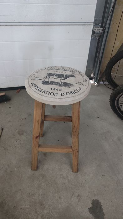 Taboret hoker za darmo