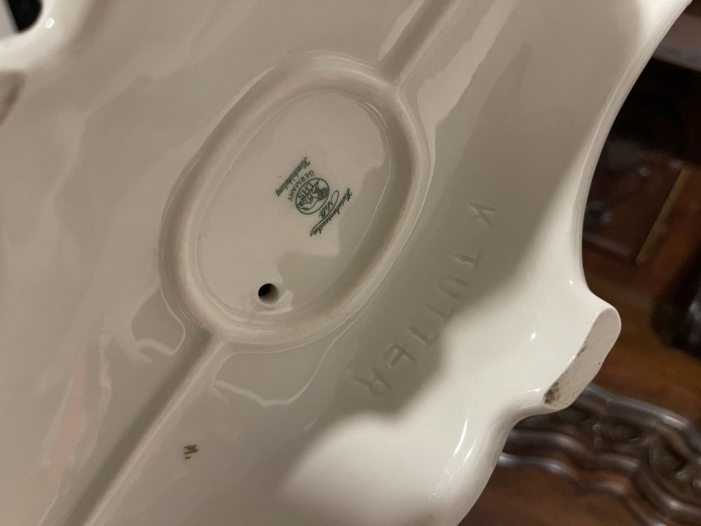 Castiçal em porcelana alemã