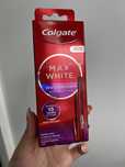 Wybielający aplikator do zębów Colgate