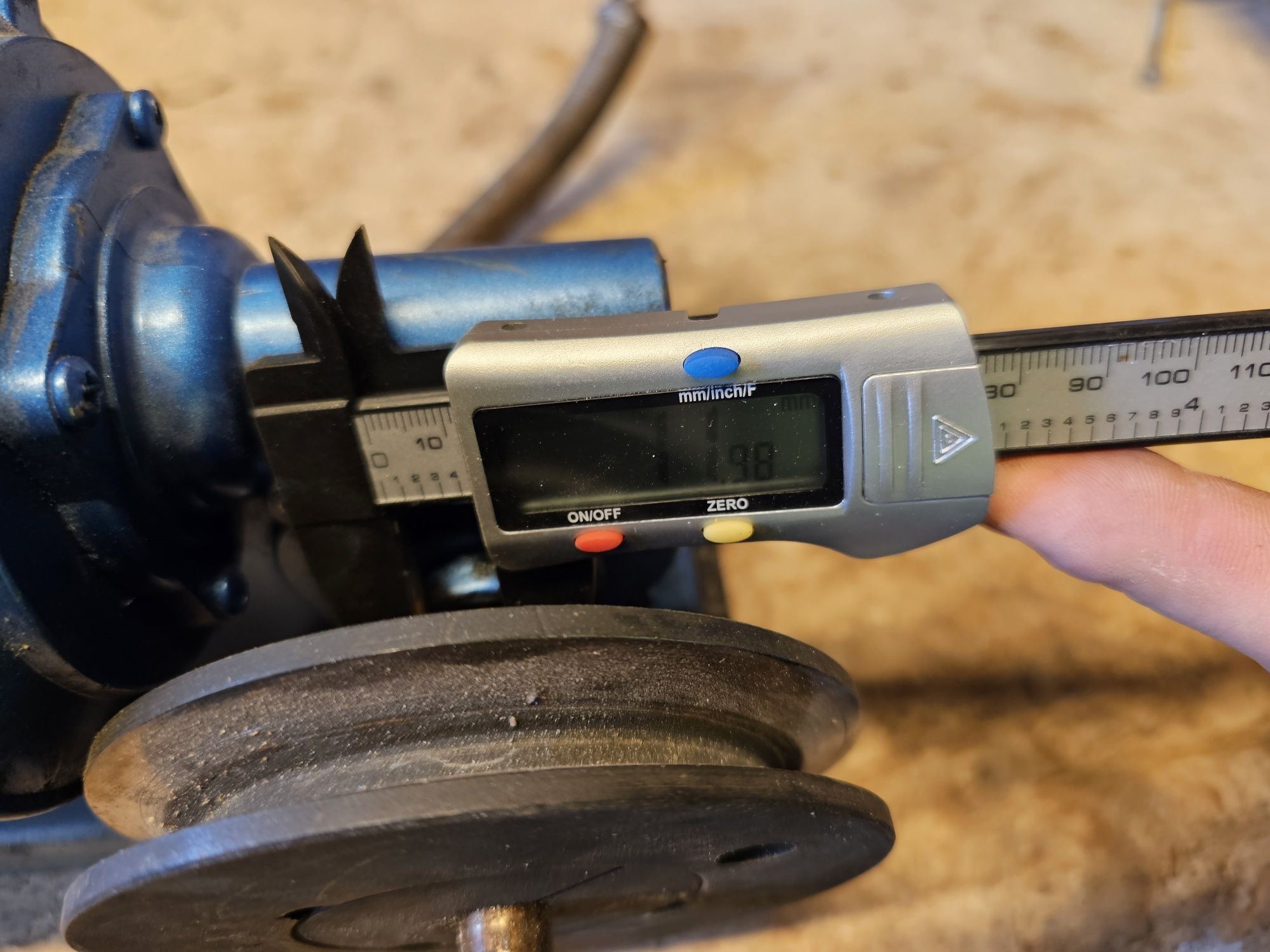 Silnik elektryczny 0.19 kw z przekładnia motoreduktor