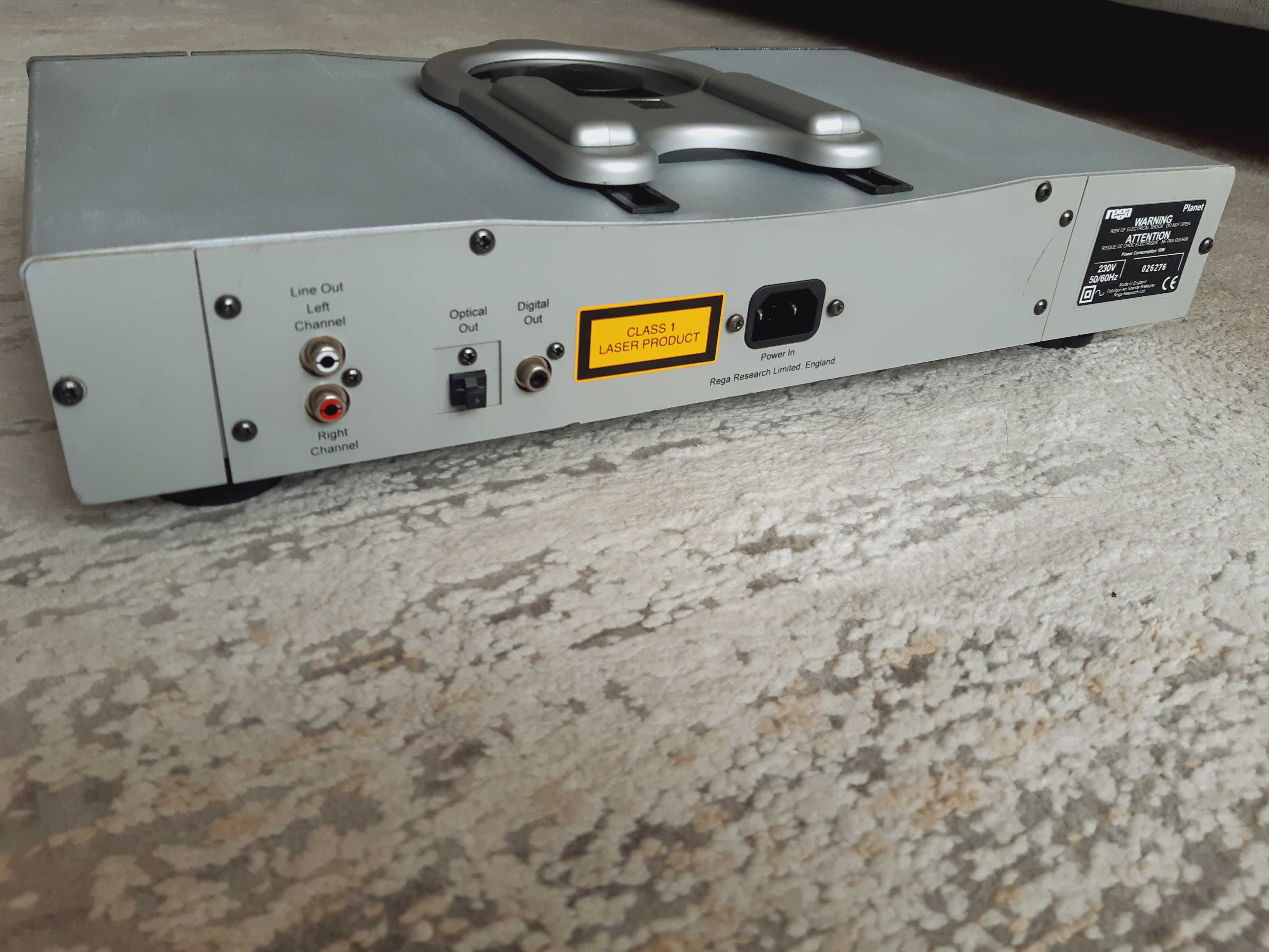 CD Rega Planet 2000