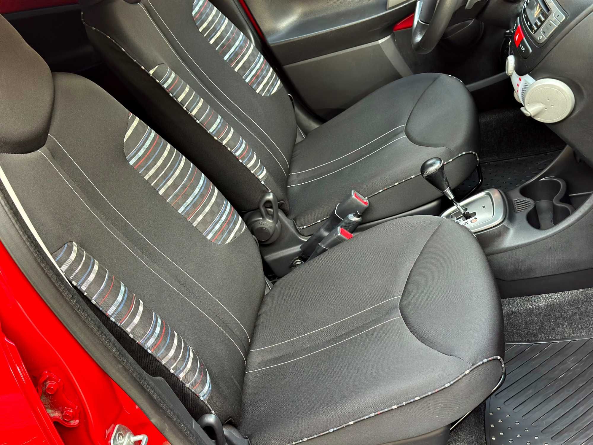 Продам Citroen C1 2012