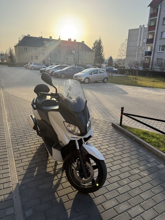 Skuter Yamaha X-MAX 125