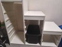 Szafki Ikea plus pudełko na zabawki