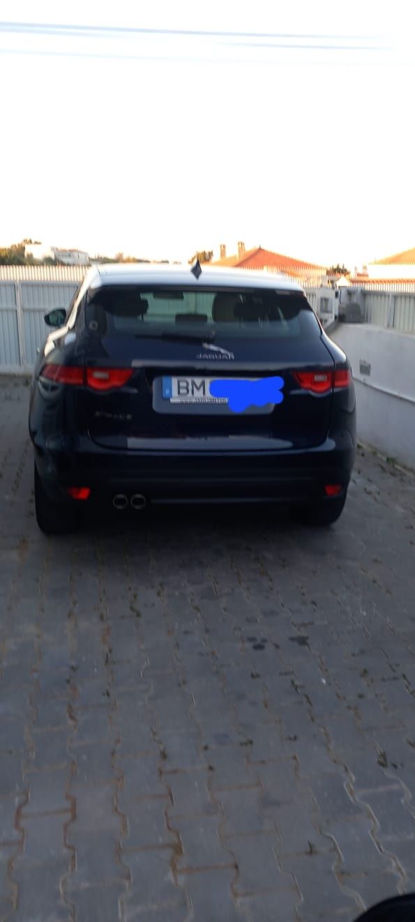 Jaguar F-Pace | Azul