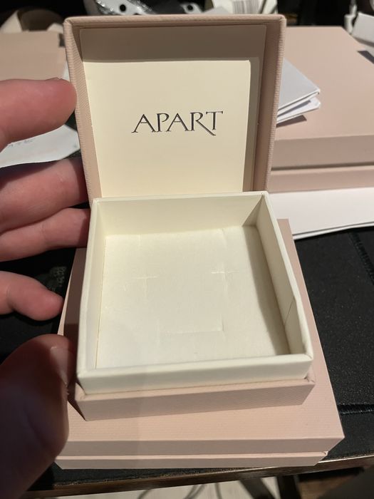 Pudełko na biżuterie apart