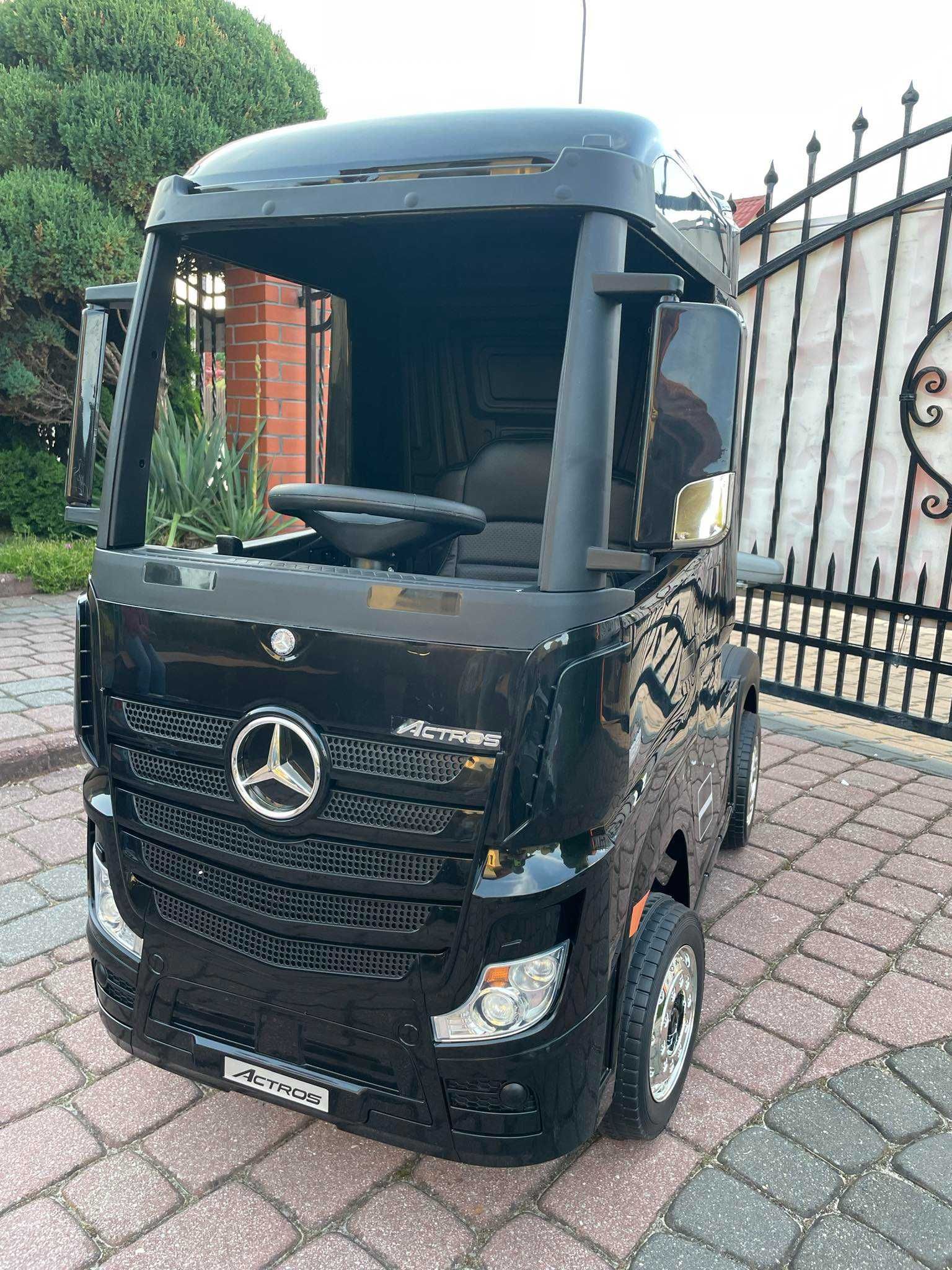Auto na akumulator TIR Mercedes Actros 4x4 180 Wat Samochód dla dzieci