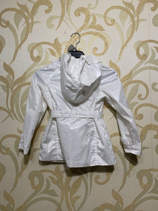 iDO вітровка плащ білий. Розмір 116 5-6років