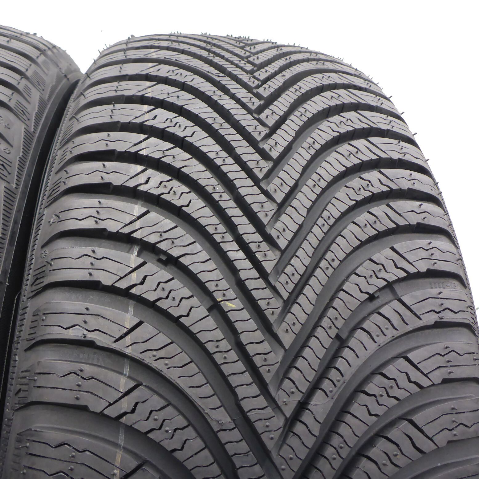 Opony 225/50/16 Michelin 225/50R16 96H XL Zimowe 2014 Nieużywane