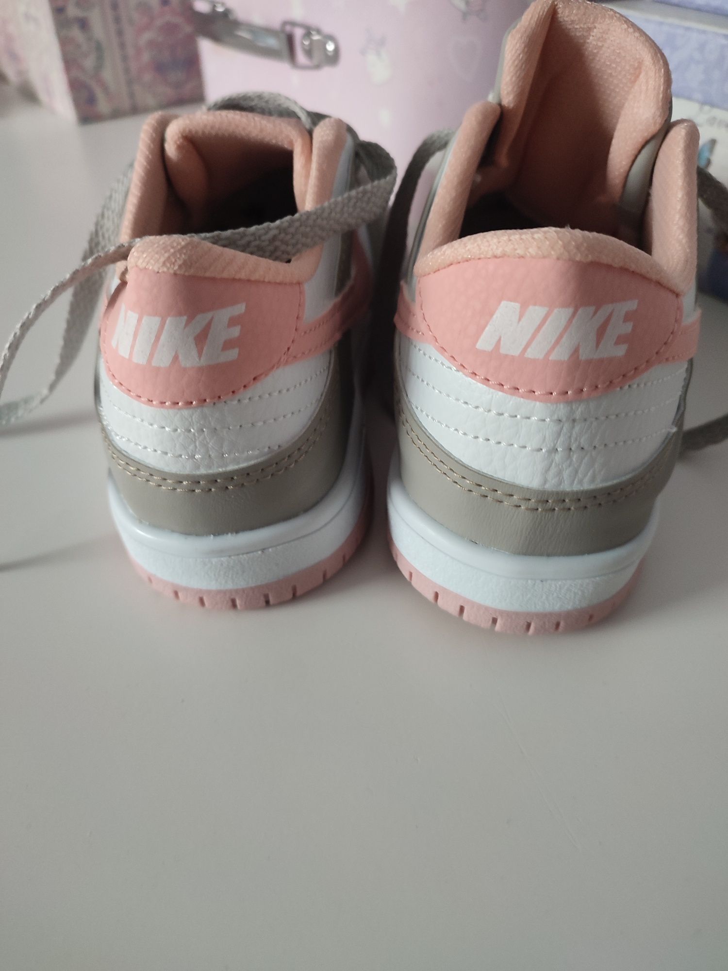 Nowe adidaski r.33